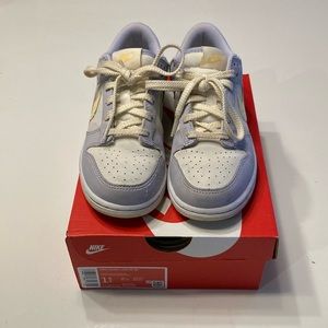 Used Kids Nike Dunk Low SE BP size 1.5